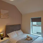 아파트 4 Eyre Square Lane *