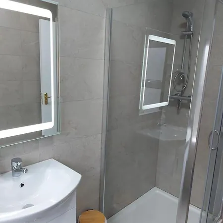 Apartment 4 Eyre Square Lane Galway