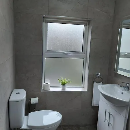 4 Eyre Square Lane Daire *