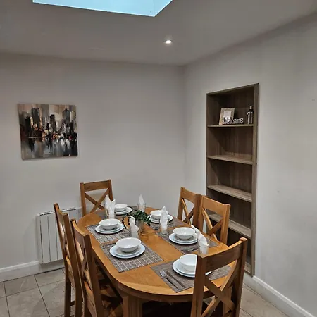 4 Eyre Square Lane Apartment Galway