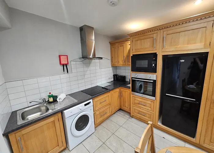 4 Eyre Square Lane Galway